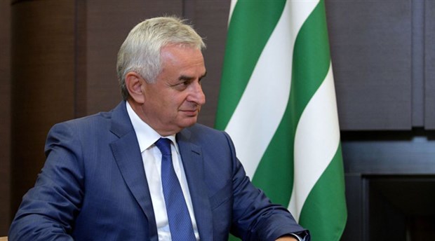 Abhazya’nın devlet başkanı yine Hacimba oldu