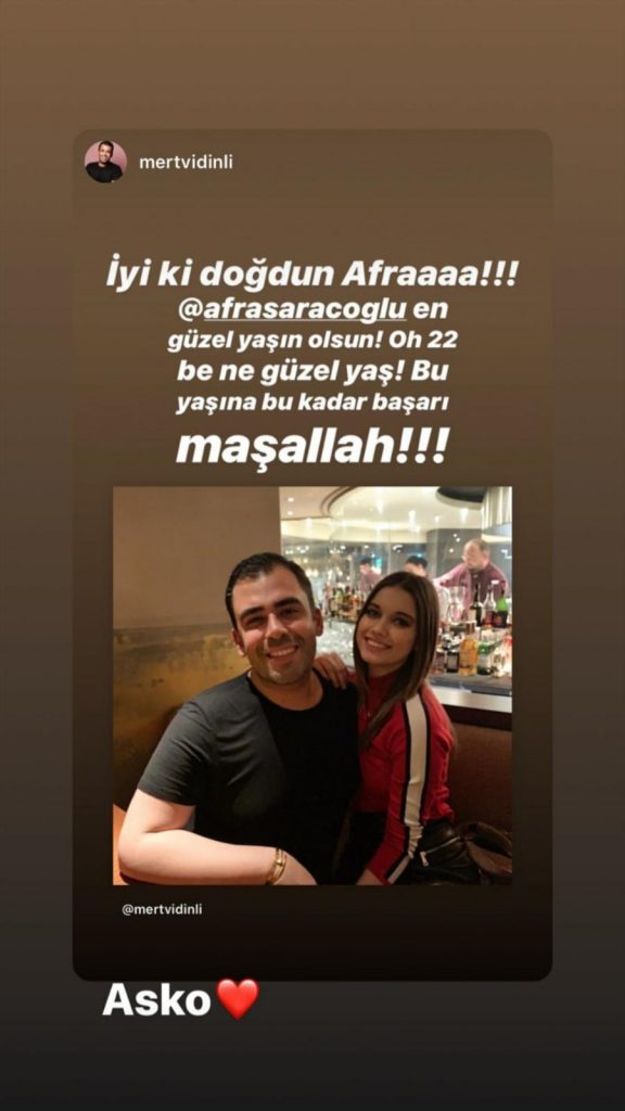 Afra Saraçoğlu 22 yaşına girdi!