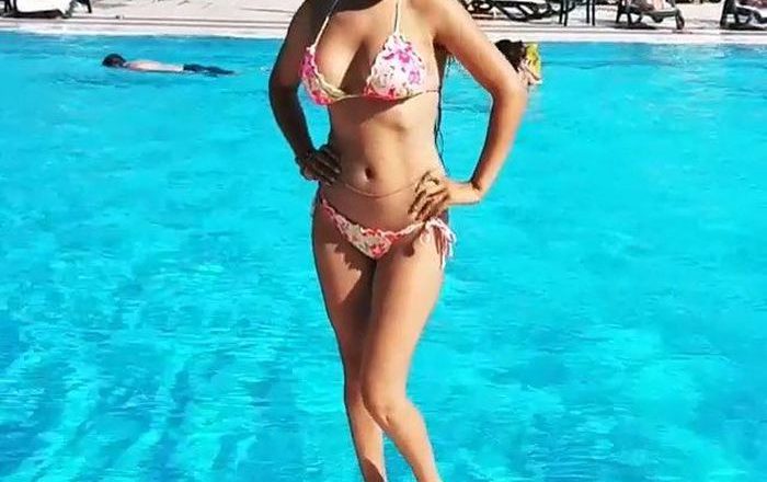 Naz Mila İfşa Fotoğrafları, Fiziği ve İnstagram Çekimleri