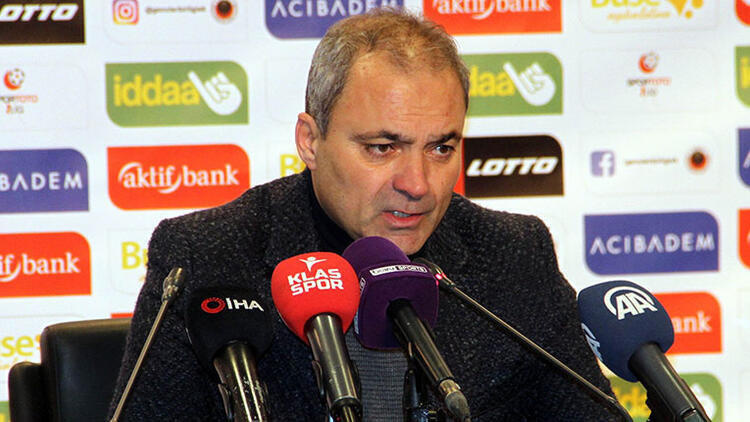 Bandırmaspor'da teknik direktör Erkan Sözeri ile yollar ayrıldı