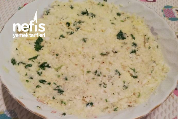 Beş Dakikada Kerevizli Elmalı Yoğurtlu Fit Salata