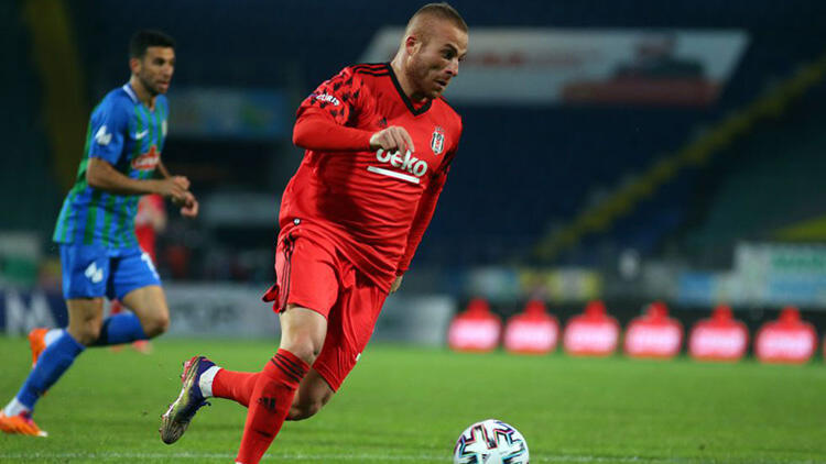 Beşiktaşlı Gökhan Töre, Rize'de parladı! Golü attı, sakatlandı Beşiktaşlı Gökhan Töre, Rize'de parladı! Golü attı, sakatlandı