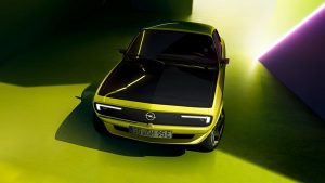 Elektrikli Opel Manta projesinden yeni teaser geldi