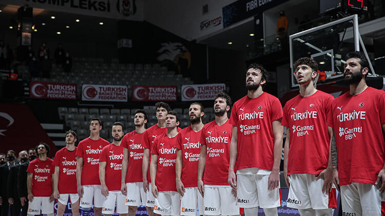 12 Dev Adam'ın 2022 Avrupa Basketbol Şampiyonası fikstürü belli oldu 12 Dev Adam'ın 2022 Avrupa Basketbol Şampiyonası fikstürü belli oldu