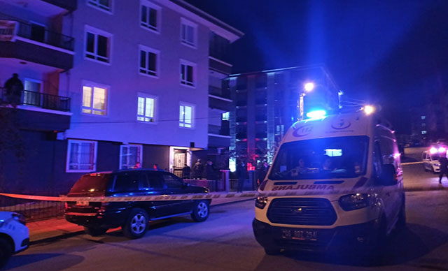 17 Yaşındaki Gülnur, Tüfekle Başından Vurulmuş Halde Ölü Bulundu