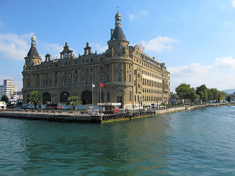 2010 Yılında Yanan ve Ardından Restorasyon Çalışmaları Başlayan Haydarpaşa Garı'ndan İlk Görüntüler! 2010 Yılında Yanan ve Ardından Restorasyon Çalışmaları Başlayan Haydarpaşa Garı'ndan İlk Görüntüler!
