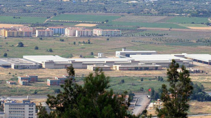 2017'de 20 Milyon TL Reddedilmişti: Akhisar Sigara Fabrikası 12 Milyon TL'ye Özelleştirildi 2017'de 20 Milyon TL Reddedilmişti: Akhisar Sigara Fabrikası 12 Milyon TL'ye Özelleştirildi