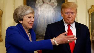 ABD Başkanı Trump, Theresa May ile bir araya geldi