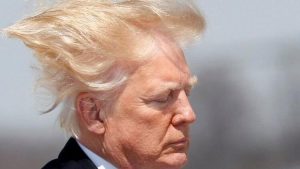 ABD'de Trump'ın 'saçları' için yasa değiştiriliyor!