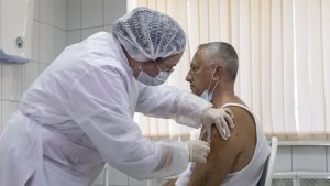 Avustralya koronavirüs aşısı çalışmaları deneklerde hatalı sonuç verince durduruldu