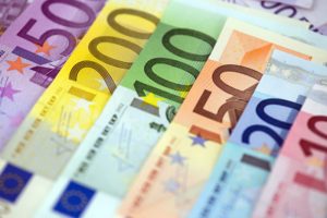 Bölge göstergeleri ve risk iştahı Euro'daki yükselişi destekliyor