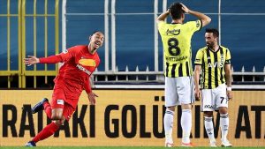 Fenerbahçe'den Kadıköy'de bu sezon, son 30 yılın en kötü performansı!