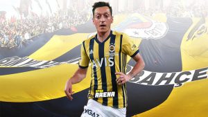 Fenerbahçe'den 'Mesut Ol' kampanyası.. 20 dakikada resmi site çöktü