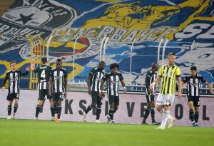 Fenerbahçe'den zirve yarışında kritik kayıplar