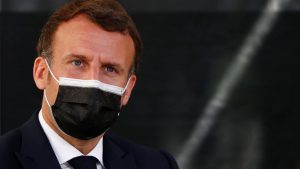 Fransa’da generallerden Macron'a iş savaş uyarısı