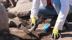 Fransız arkeologlar Suriye'nin doğusunda gizli kazı yapıyor