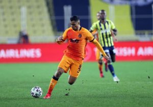 Galatasaray'a derbi galibiyetini getiren Mostafa Mohamed, Fransız basınında!
