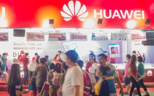 Huawei: Hayatta kaldık ve ilerlemeye devam ediyoruz