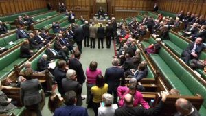 İngiliz hükümetinin kritik kararına parlamento onay verdi