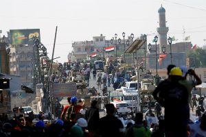 Irak'ta göstericiler hükümetin istifasını ve başkanlık sistemine geçilmesini istiyor
