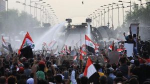 Irak’ta halk yeniden sokaklarda