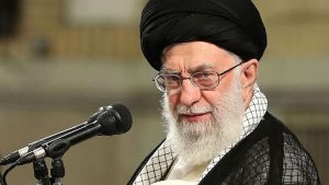 İran dini lideri Hamaney'den oy çağrısı