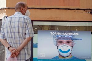 İspanya'da koronavirüs vakaları artmaya devam ediyor