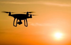 İtalya, karantina kurallarını uygulamak için drone kullanıyor