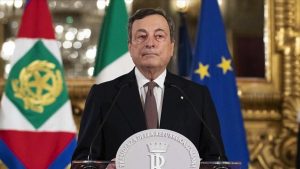 İtalya'da Draghi hükümeti parlamentodaki ilk güvenoyu sınavından geçti
