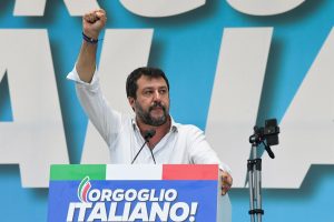 İtalya'da Salvini liderliğindeki sağdan tarihi zafer