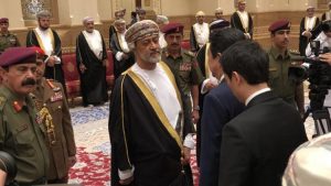 Japonya Başbakanı Abe, yeni Umman Sultanı ile görüştü