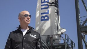 Jeff Bezos'un şirketi, NASA ve SpaceX anlaşmasına itiraz etti