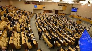 Rusya parlamentosu ilk oturumda yeni anayasa değişikliğini kabul etti