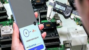 Samsung'un İkinci Quantum Telefonu İçin Çalışmalar Başladı