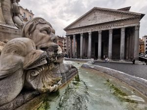 Sokakları tarih ve sanat kokan aşk şehri: Roma