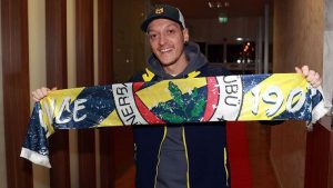 Son Dakika | Fenerbahçe, Mesut Özil transferini KAP'a bildirdi!