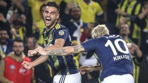 Son Dakika | Fenerbahçeli futbolcu Deniz Türüç: "Kupayı kaldırmak istiyoruz"