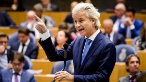 Türk düşmanı siyasetçiden Wilders skandal seçim vaadi!