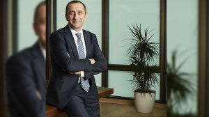 Türk Telekomda yeni Üst Yönetici Ümit Önal oldu