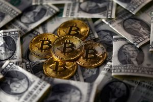 Ünlü Analist: “Eğer BTC Bu Seviyeyi Görürse Evimi Satar Bitcoin Alırım”