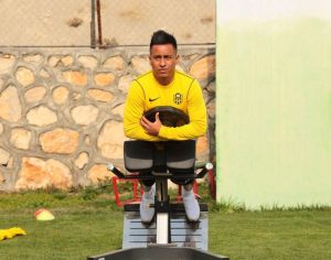 Yeni Malatyaspor’un Perulu oyuncusu Cueva, Malatya'da şampiyonluk yaşamak istiyor