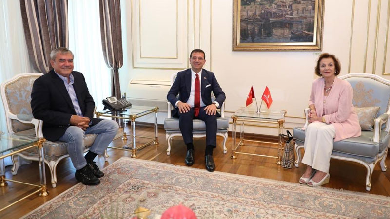 2. Abdülhamid’in torunu Zeynep Osman’dan İmamoğlu’na: Umudumuz oldunuz