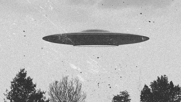 Beklenen UFO raporunu yayınladı Beklenen UFO raporunu yayınladı