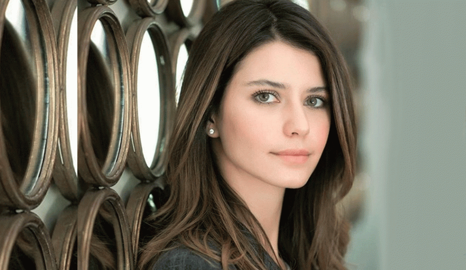 Beren Saat anne mi olmak yoksa evlat mı edinmek istiyor? Açıkladı... Beren Saat anne mi olmak yoksa evlat mı edinmek istiyor? Açıkladı...