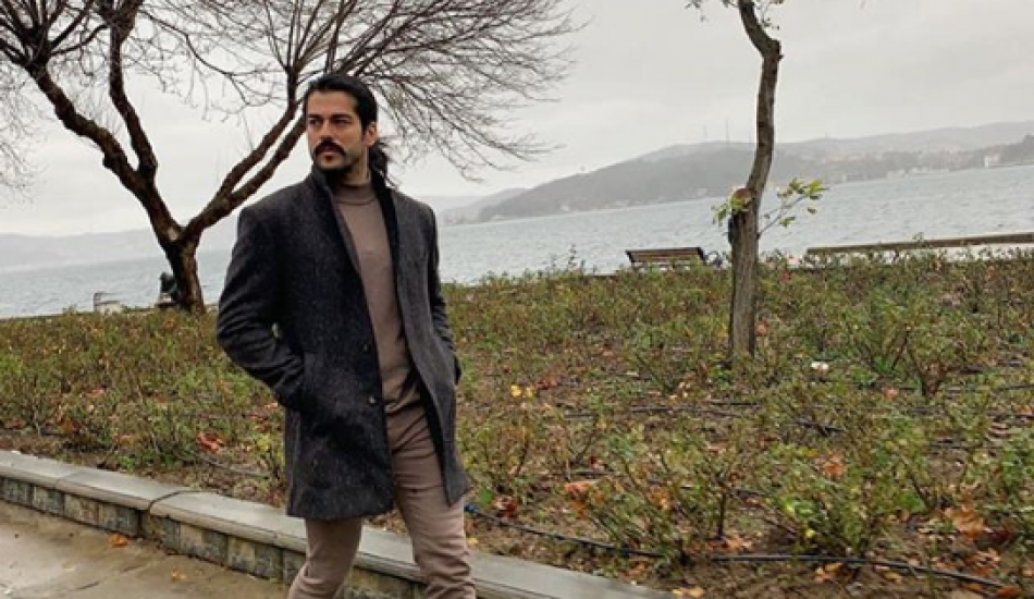 Burak Özçivit'ten yeni kış temalı paylaşım!