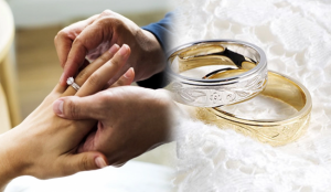 Bayramda eşinin elini öpmek sünnet mi?