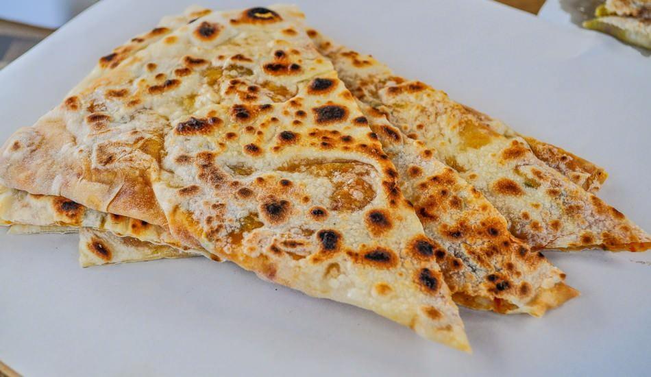 5 dakikada lavaştan kolay gözleme tarifi! En kolay gözleme nasıl yapılır?