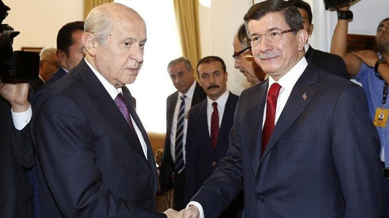 7 Haziran 2015 seçimleri sonrası koalisyon görüşmelerinde neler olmuştu? 7 Haziran 2015 seçimleri sonrası koalisyon görüşmelerinde neler olmuştu?