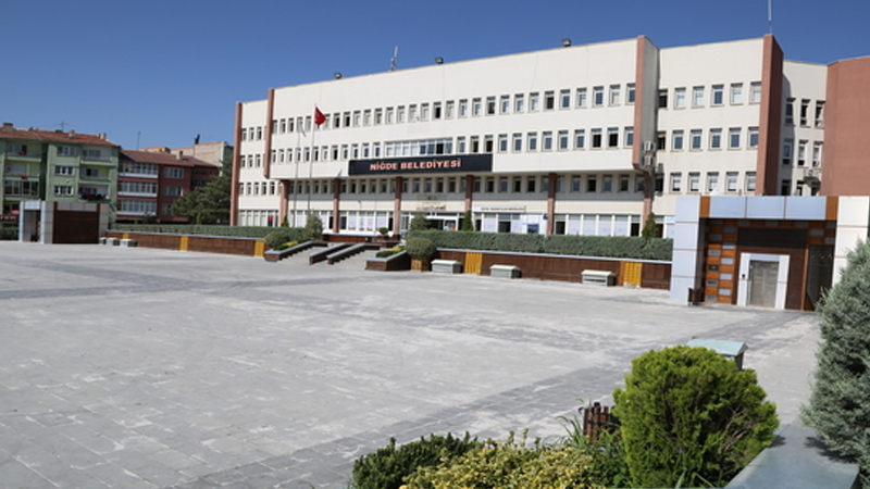 AKP’li Niğde Belediyesi’nin 86 milyon lira borcu varmış AKP’li Niğde Belediyesi’nin 86 milyon lira borcu varmış