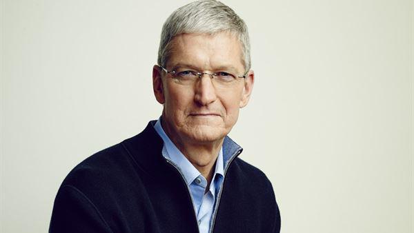 Apple CEO'su Tim Cook: Kod yazmanın daha küçük yaşlarda öğretilmesi gerekiyor
